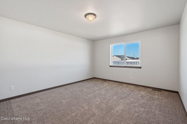 43 Bingham Way, Priest River, ID 83856