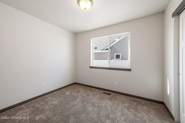 43 Bingham Way, Priest River, ID 83856