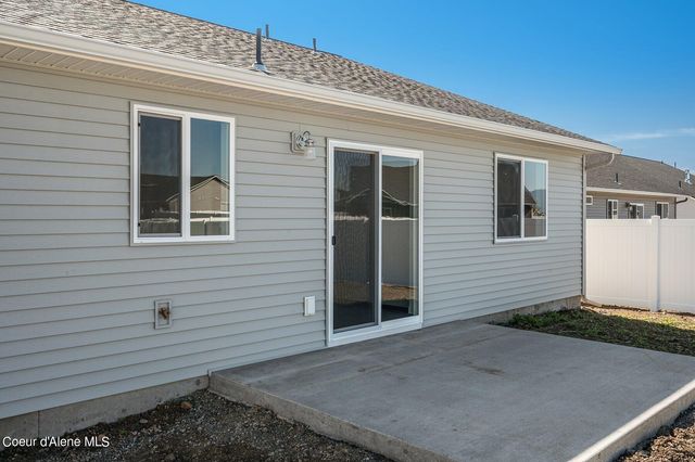 43 Bingham Way, Priest River, ID 83856