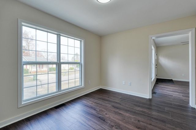 111 Kenilworth Road, Spartanburg, SC 29303