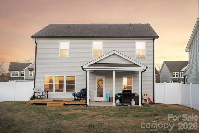 106 Stonewater Drive, Red Cross, NC 28163