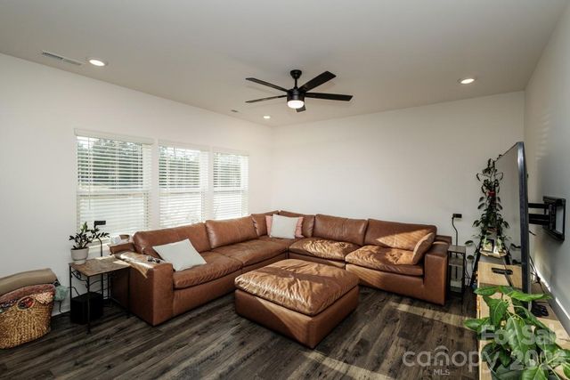 106 Stonewater Drive, Red Cross, NC 28163