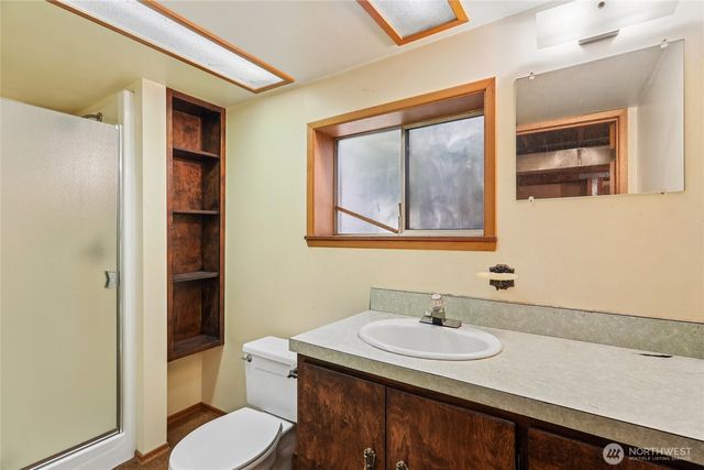 13004 Ambaum Boulevard SW, Burien, WA 98146