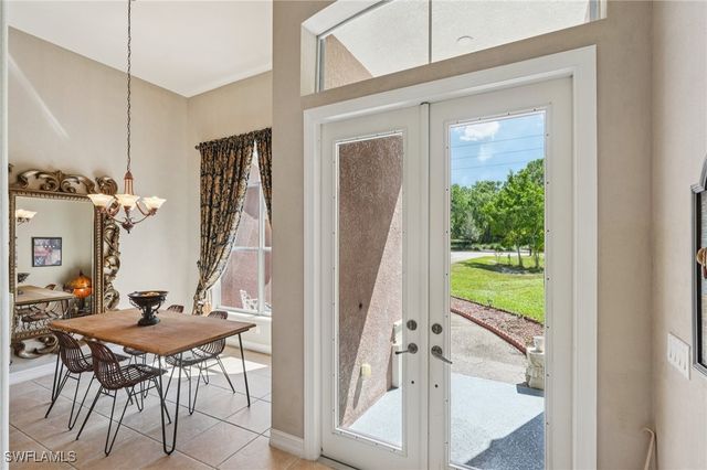 2621 Golden Gate BLVD W, Naples, FL 34120