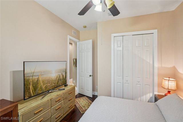 2621 Golden Gate BLVD W, Naples, FL 34120