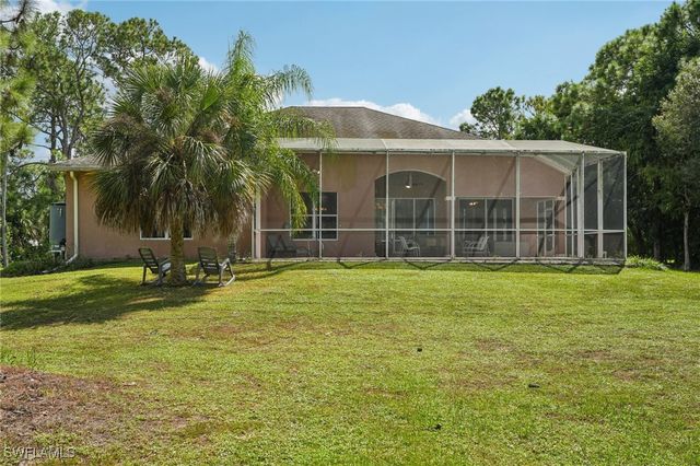 2621 Golden Gate BLVD W, Naples, FL 34120