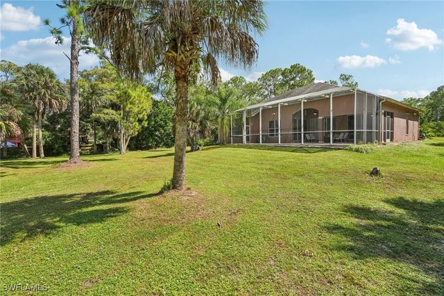 2621 Golden Gate BLVD W, Naples, FL 34120