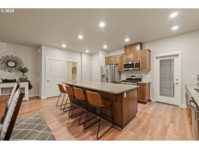 14224 Sw 169TH Ave, Portland, OR 97224