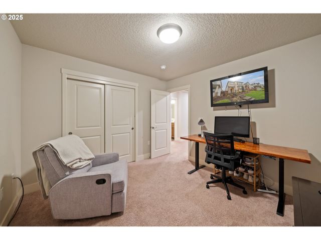 14224 Sw 169TH Ave, Portland, OR 97224