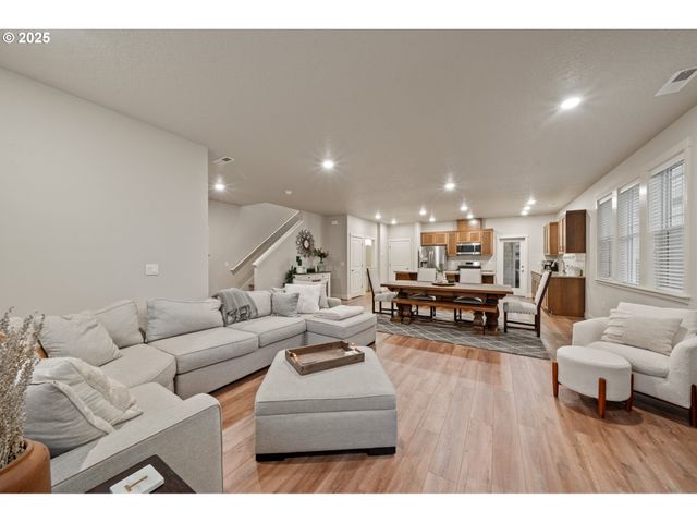 14224 Sw 169TH Ave, Portland, OR 97224