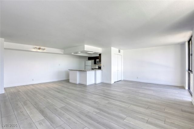 3930 University Center Drive 312, Las Vegas, NV 89119