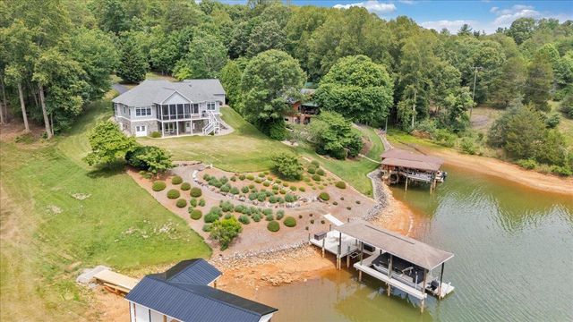 65 BACKCOVE DR, Moneta, VA 24121