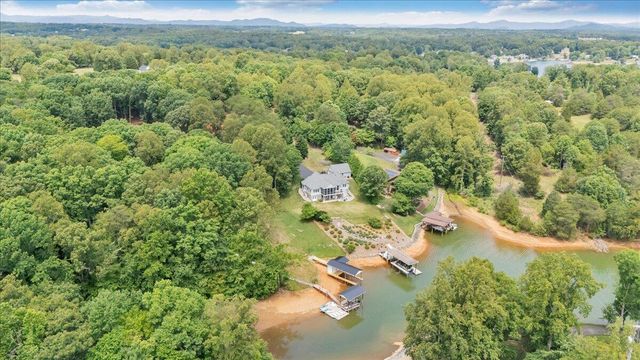 65 BACKCOVE DR, Moneta, VA 24121