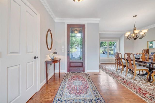 65 BACKCOVE DR, Moneta, VA 24121