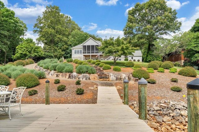 65 BACKCOVE DR, Moneta, VA 24121