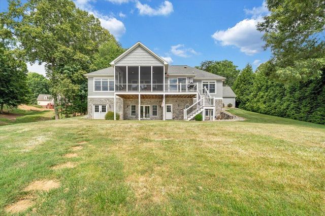 65 BACKCOVE DR, Moneta, VA 24121