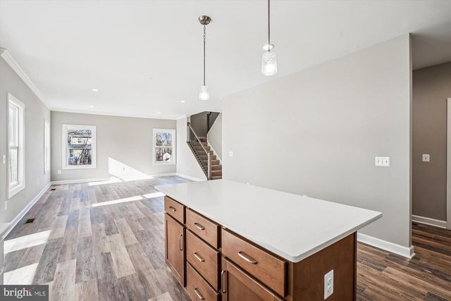 292 COLEBROOK RD, Fredericksburg, VA 22405