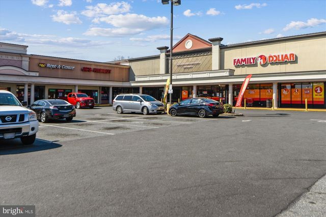 292 COLEBROOK RD, Fredericksburg, VA 22405