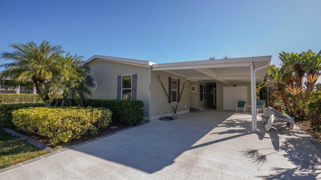 2825 Eagles Nest Way, Port St. Lucie, Port St Lucie, FL 34952