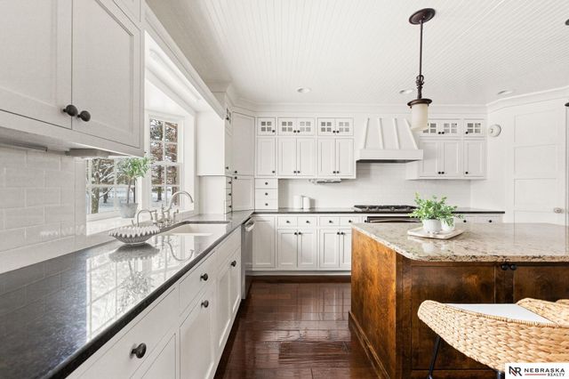 10630 N 190th Avenue, Bennington, NE 68007