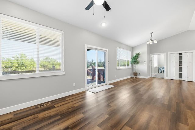 2922 E Reiss, Park City, KS 67219