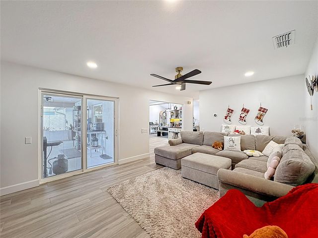 1356 VIA VILLA NOVA, Winter Springs, FL 32708