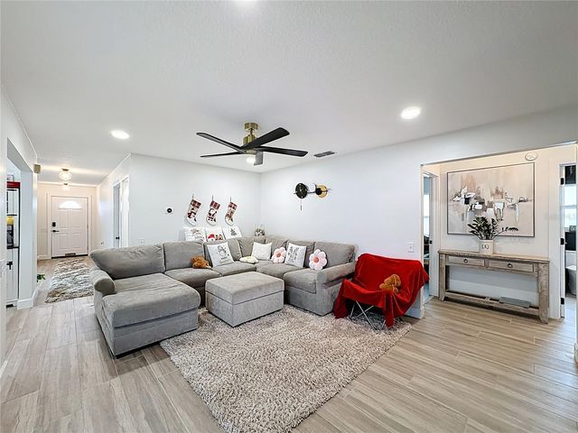 1356 VIA VILLA NOVA, Winter Springs, FL 32708