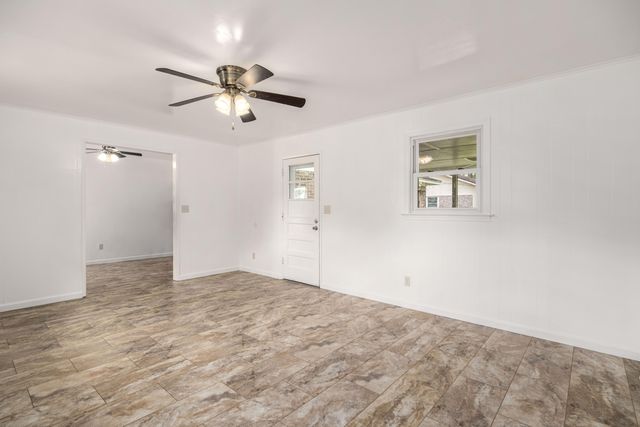 2201 Pinehurst Avenue, Charleston, SC 29414