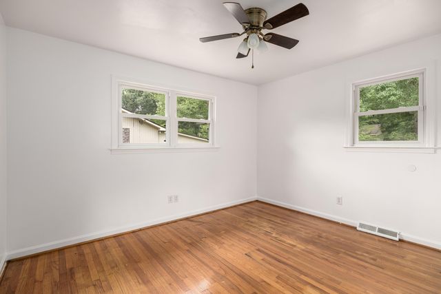 2201 Pinehurst Avenue, Charleston, SC 29414