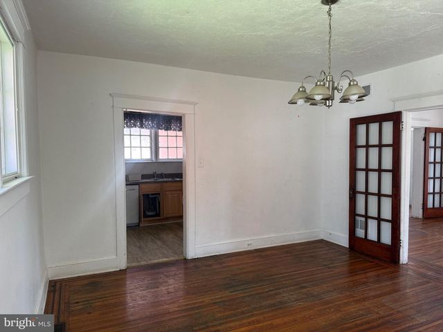 45 W COTTAGE PL, York, PA 17401