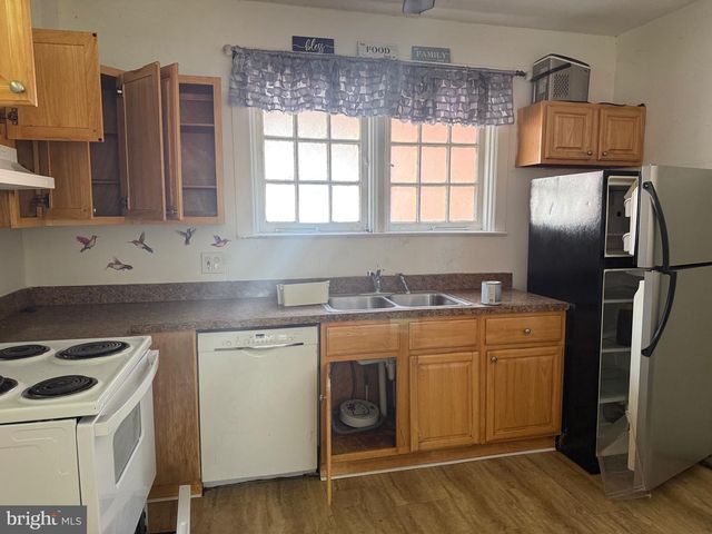 45 W COTTAGE PL, York, PA 17401