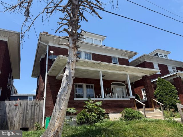 45 W COTTAGE PL, York, PA 17401