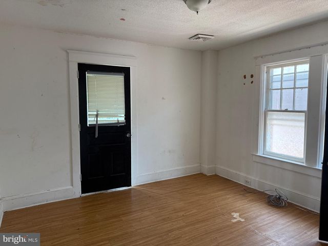 45 W COTTAGE PL, York, PA 17401