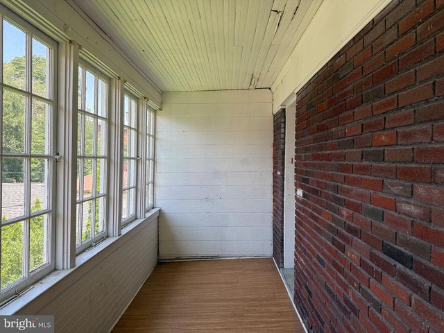 45 W COTTAGE PL, York, PA 17401