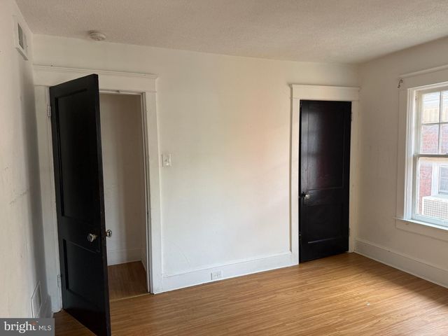 45 W COTTAGE PL, York, PA 17401