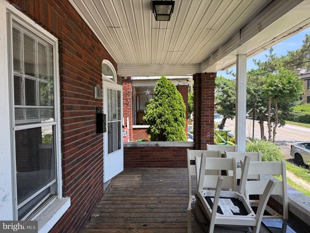 45 W COTTAGE PL, York, PA 17401