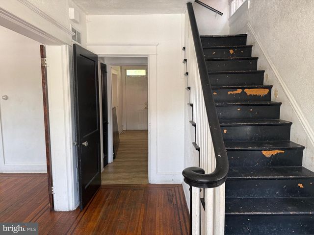 45 W COTTAGE PL, York, PA 17401