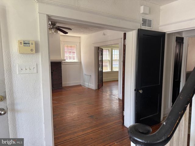 45 W COTTAGE PL, York, PA 17401
