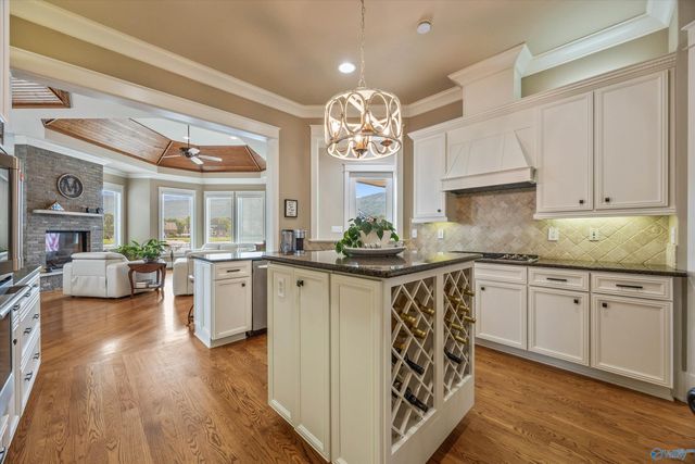 7134 Jump Street, Owens Cross Roads, AL 35763