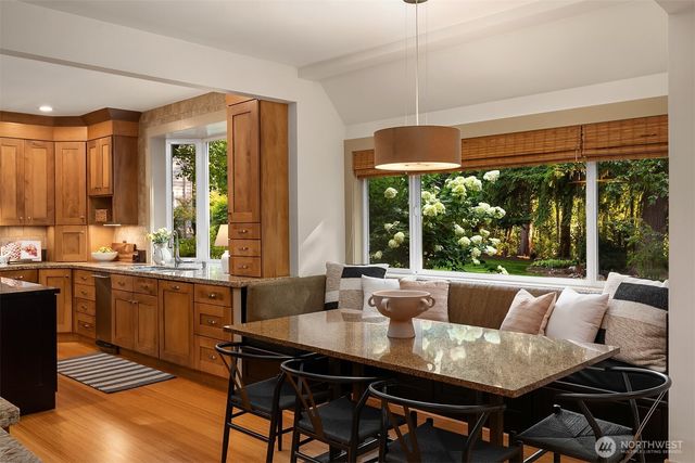 7733 235th Place NE, Redmond, WA 98053
