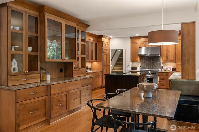 7733 235th Place NE, Redmond, WA 98053
