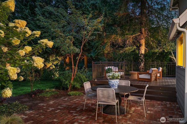 7733 235th Place NE, Redmond, WA 98053