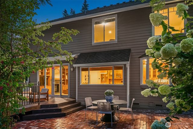 7733 235th Place NE, Redmond, WA 98053