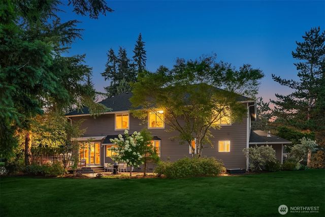 7733 235th Place NE, Redmond, WA 98053