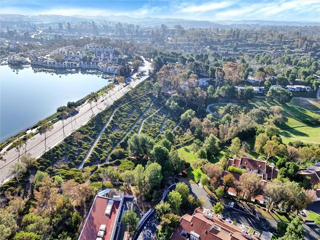 23224 Coso, Mission Viejo, CA 92692