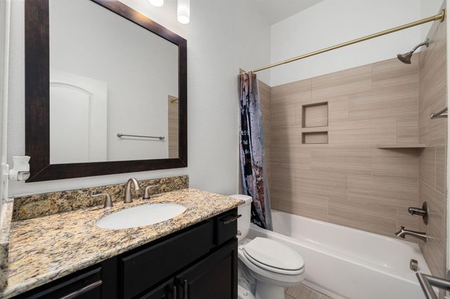 4301 Mesquite Terrace Drive, Manvel, TX 77578