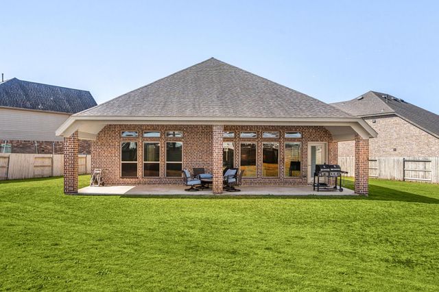 4301 Mesquite Terrace Drive, Manvel, TX 77578