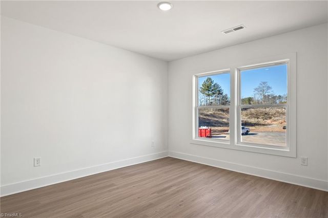 119 Indian Wells Court, Harmony, NC 28634