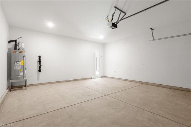 119 Indian Wells Court, Harmony, NC 28634