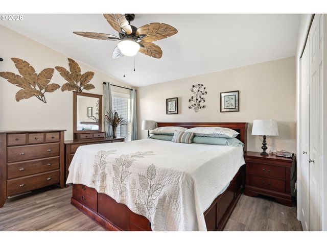 1307 BRAMBLEWOOD Ln, Eugene, OR 97404